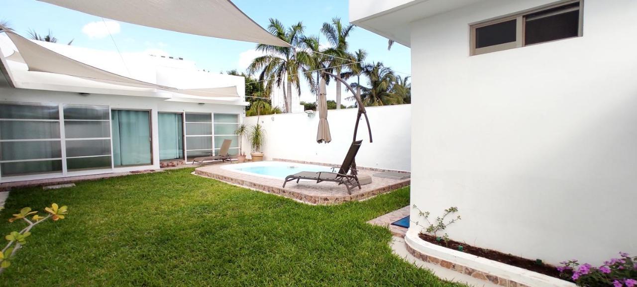Casa Abril Cozzy Suites Канкун Экстерьер фото