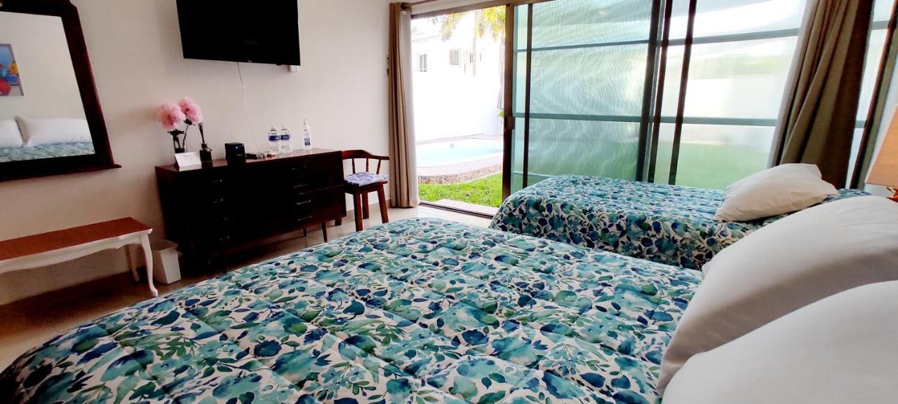 Casa Abril Cozzy Suites Канкун Экстерьер фото